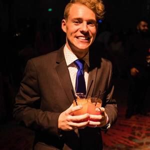 Meet your Posher, Adam